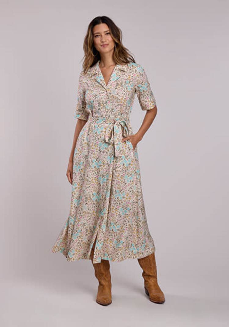 Stetson Prairie Floral Snap Dress