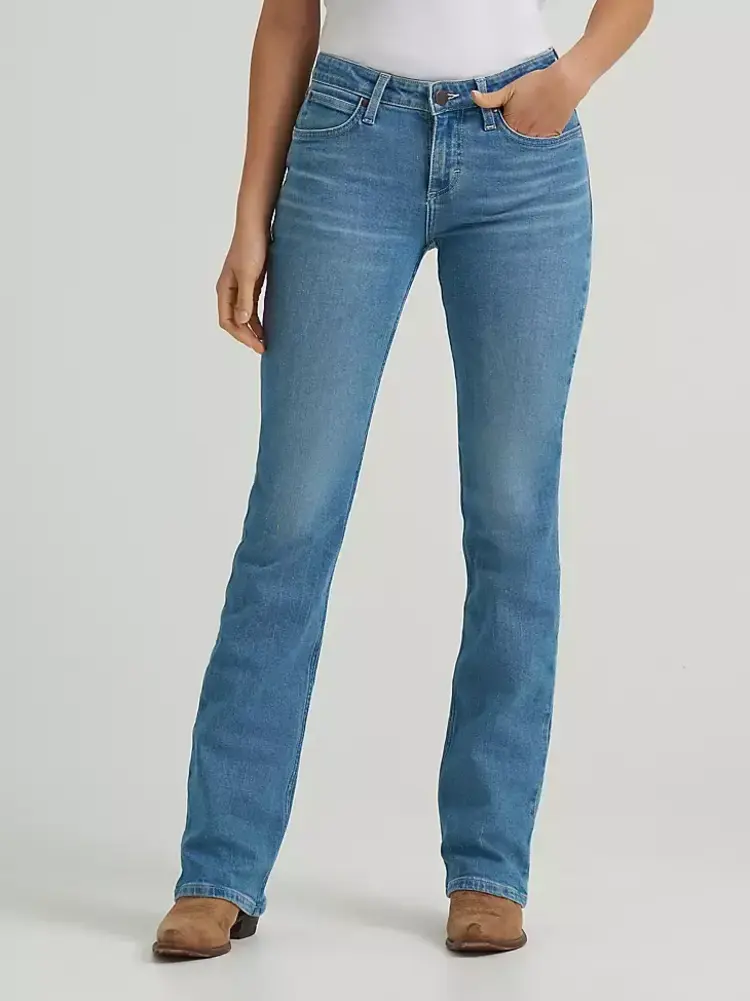 Wrangler Retro Mae Bootcut Mid Rise Illiana