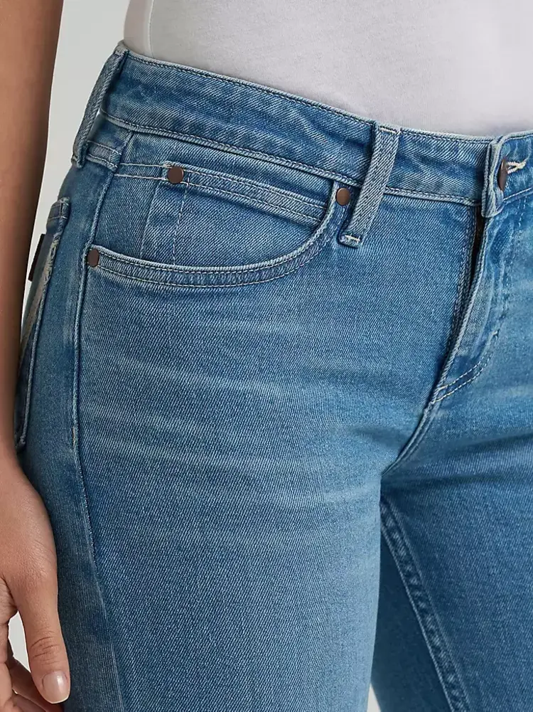 Wrangler Retro Mae Bootcut Mid Rise Illiana