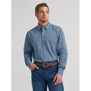 Wrangler Cody Johnson Button Down Blue Folds