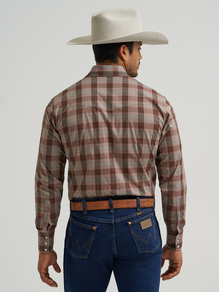 Wrangler Wrinkle Resist Snap Plaid Biscotti