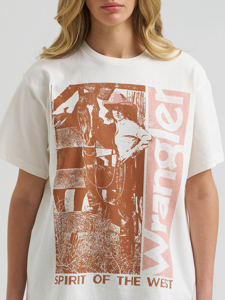 Wrangler Retro Tee Girlfriend Fit Egret