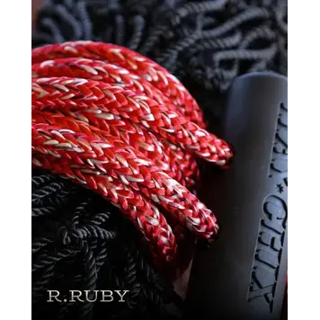 Hay Chix Half Bale Net 1 3/4" Redemption Ruby