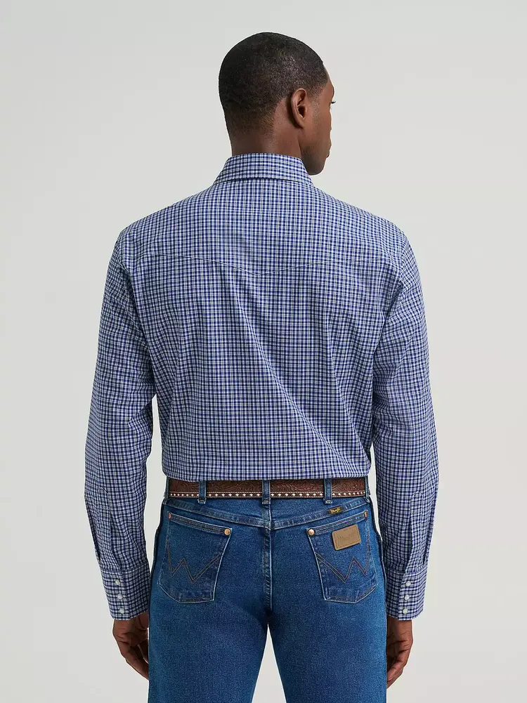 Wrangler Wrinkle Resist Plaid Snap Night Navy