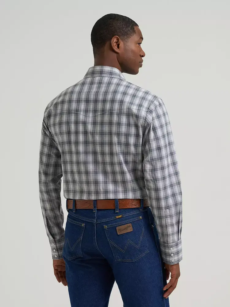 Wrangler Wrinkle Resist Plaid Snap Frontier Stone