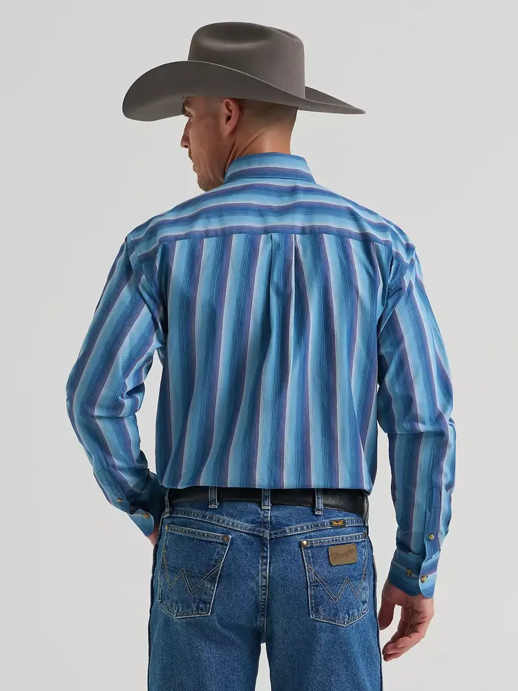 Wrangler George Strait One Pocket Button Blue Ombre