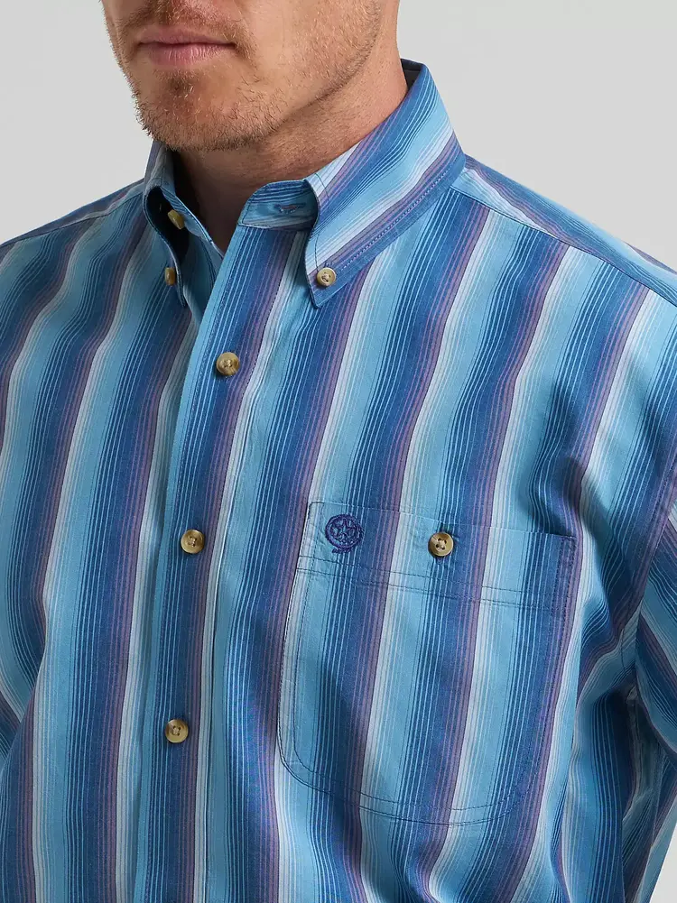 Wrangler George Strait One Pocket Button Blue Ombre