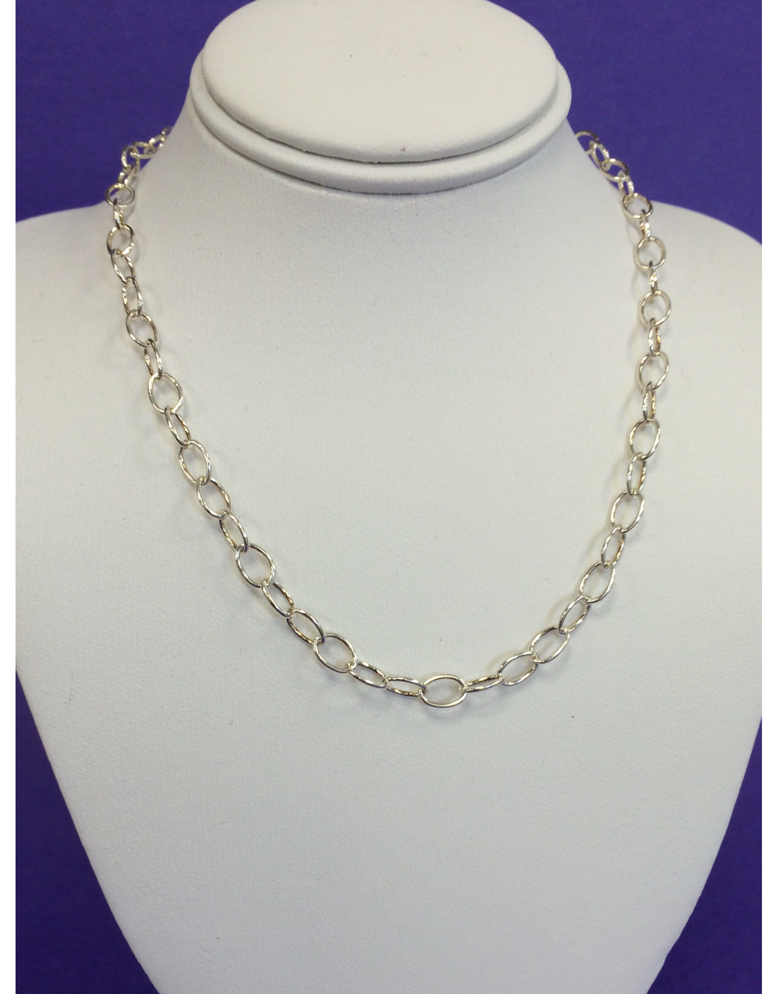 NECKLACE-SILVER OVAL LINK 16IN