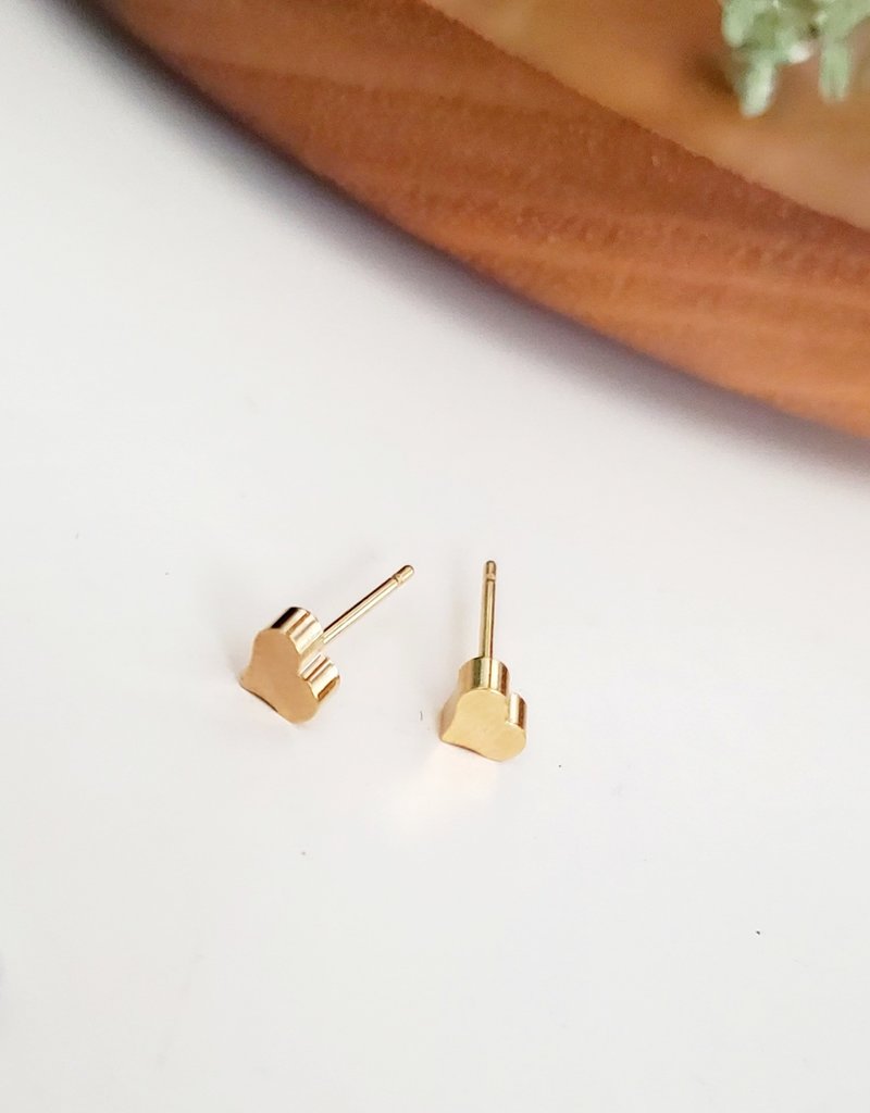 LDayDesigns Heart Stud