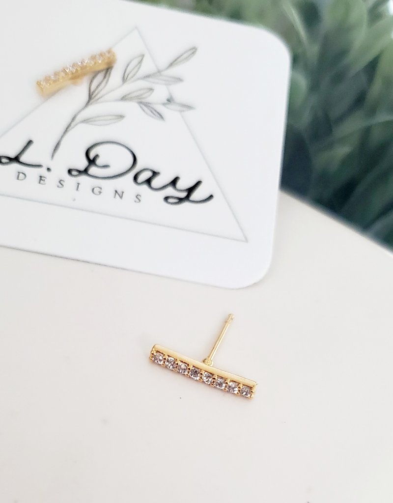 LDayDesigns Twinkle Bar Stud