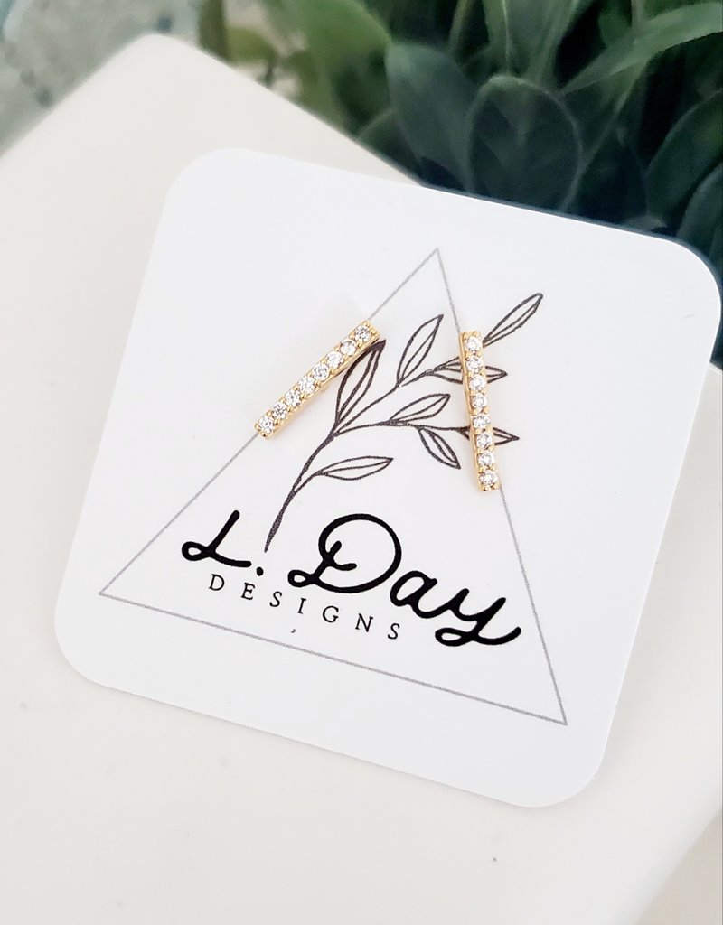 LDayDesigns Twinkle Bar Stud