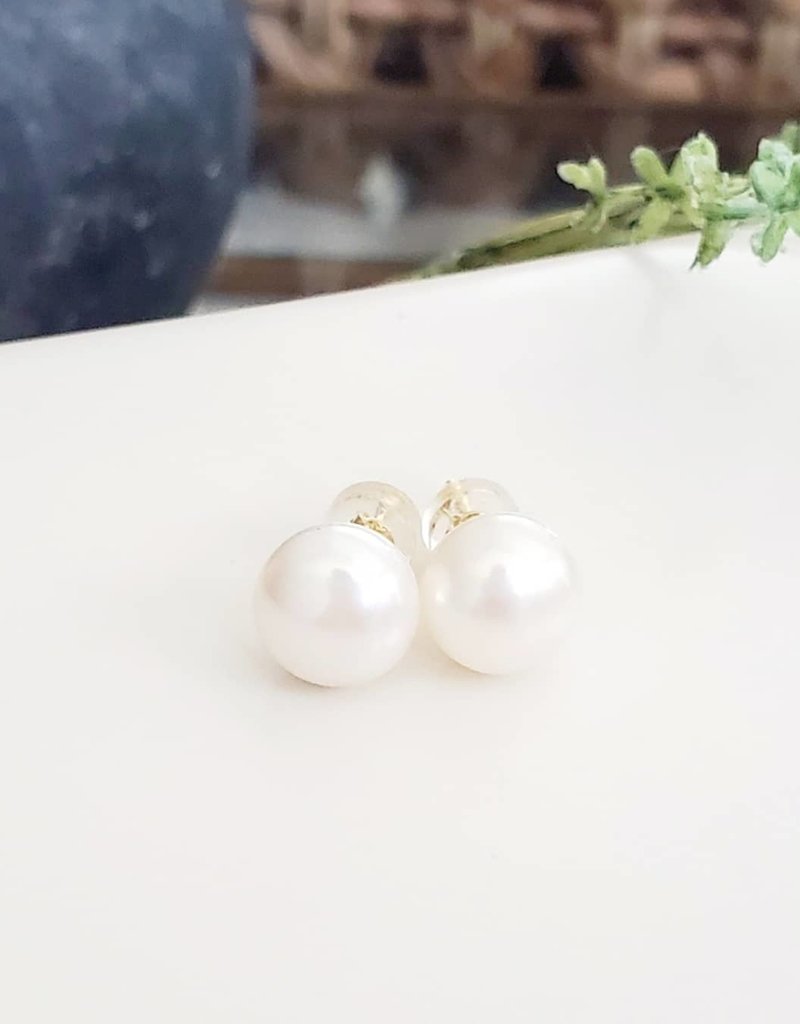 LDayDesigns Freshwater Pearl Stud