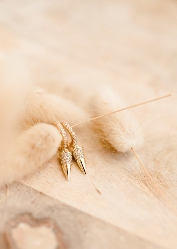 LDayDesigns Crystal Point Ear Hug