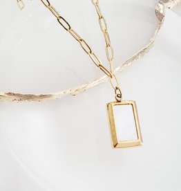 LUX Lux Shell Necklace