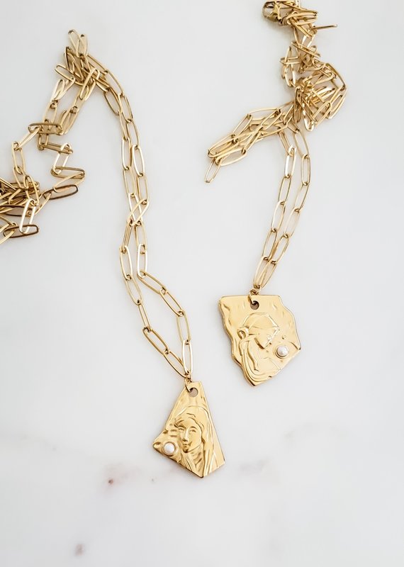 LUX Maiden Relic Necklace