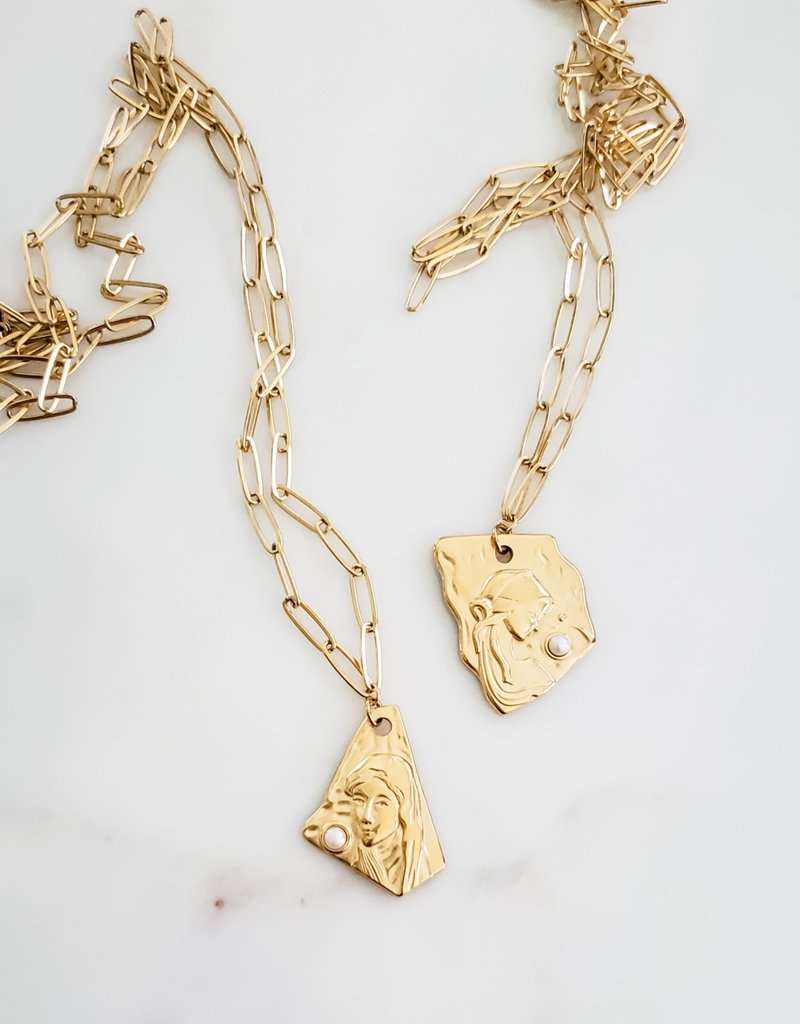 LUX Maiden Relic Necklace