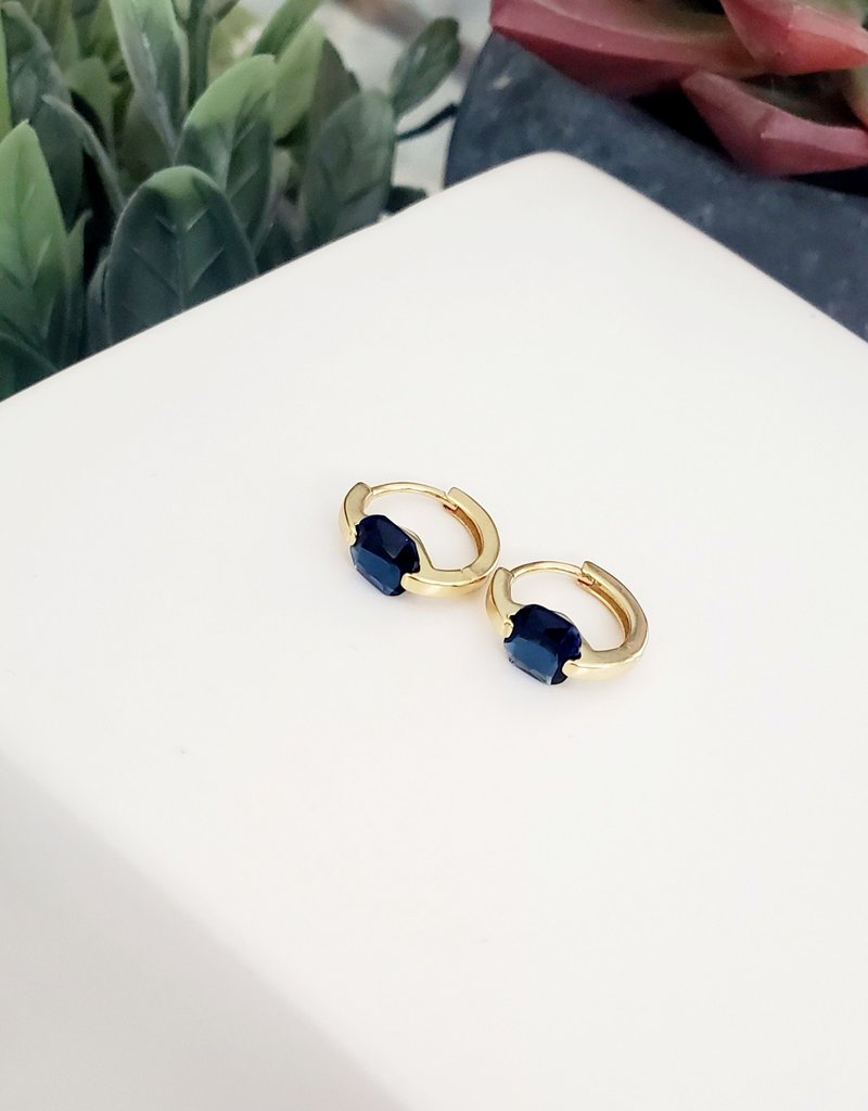 LUX Cushion Stone Hugs