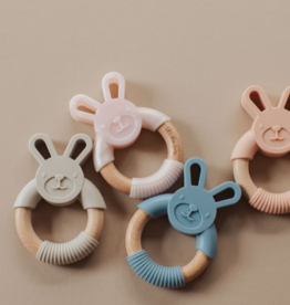 Three Hearts Modern Teething Accessories Silicone Bunny Teething Ring
