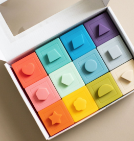 Three Hearts Modern Teething Accessories Building Block Teether & Bath Toy