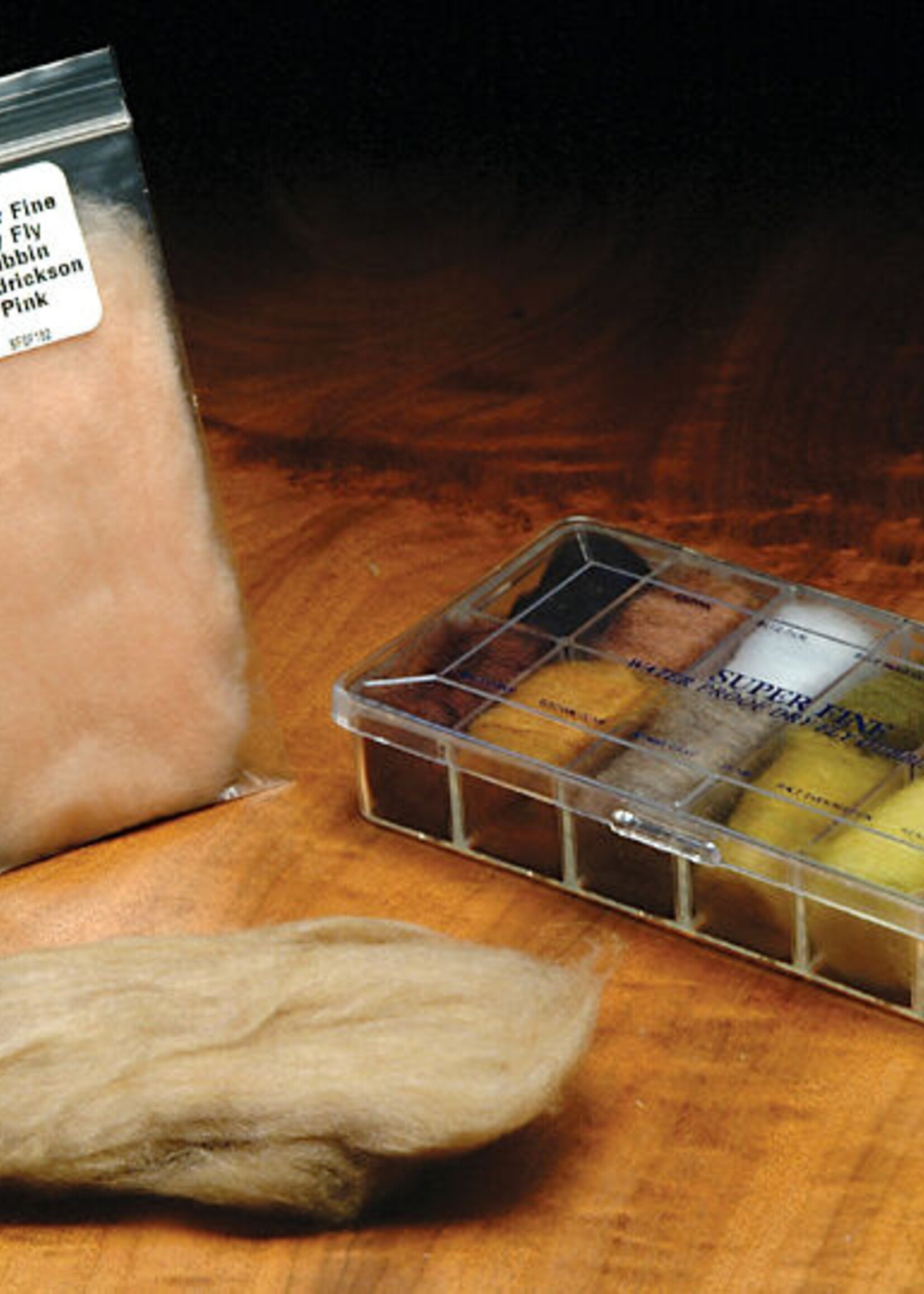 Hareline Dubbin Super Fine Dry Fly Dub Amber