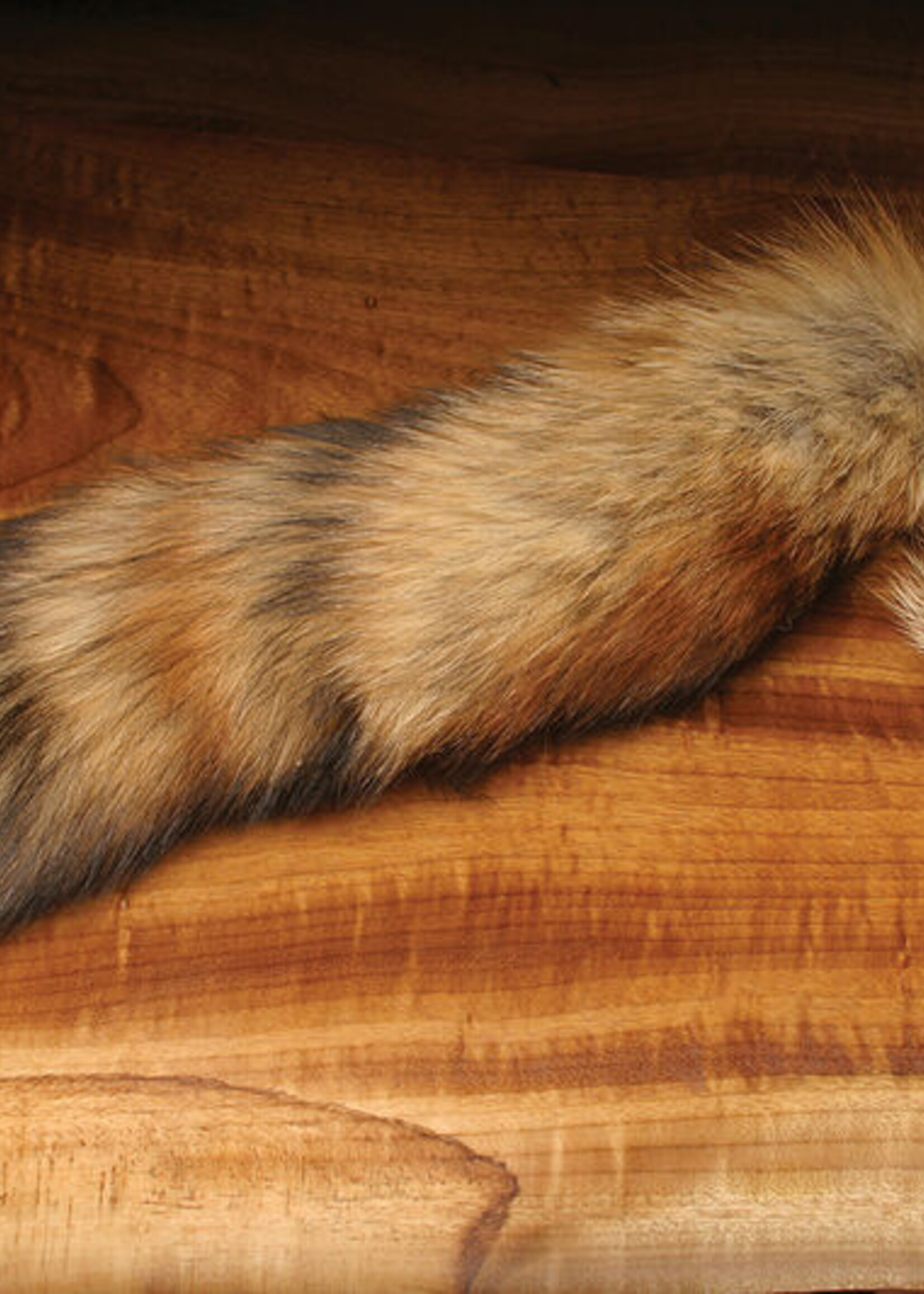 Hareline Dubbin Complete Red Fox Tail