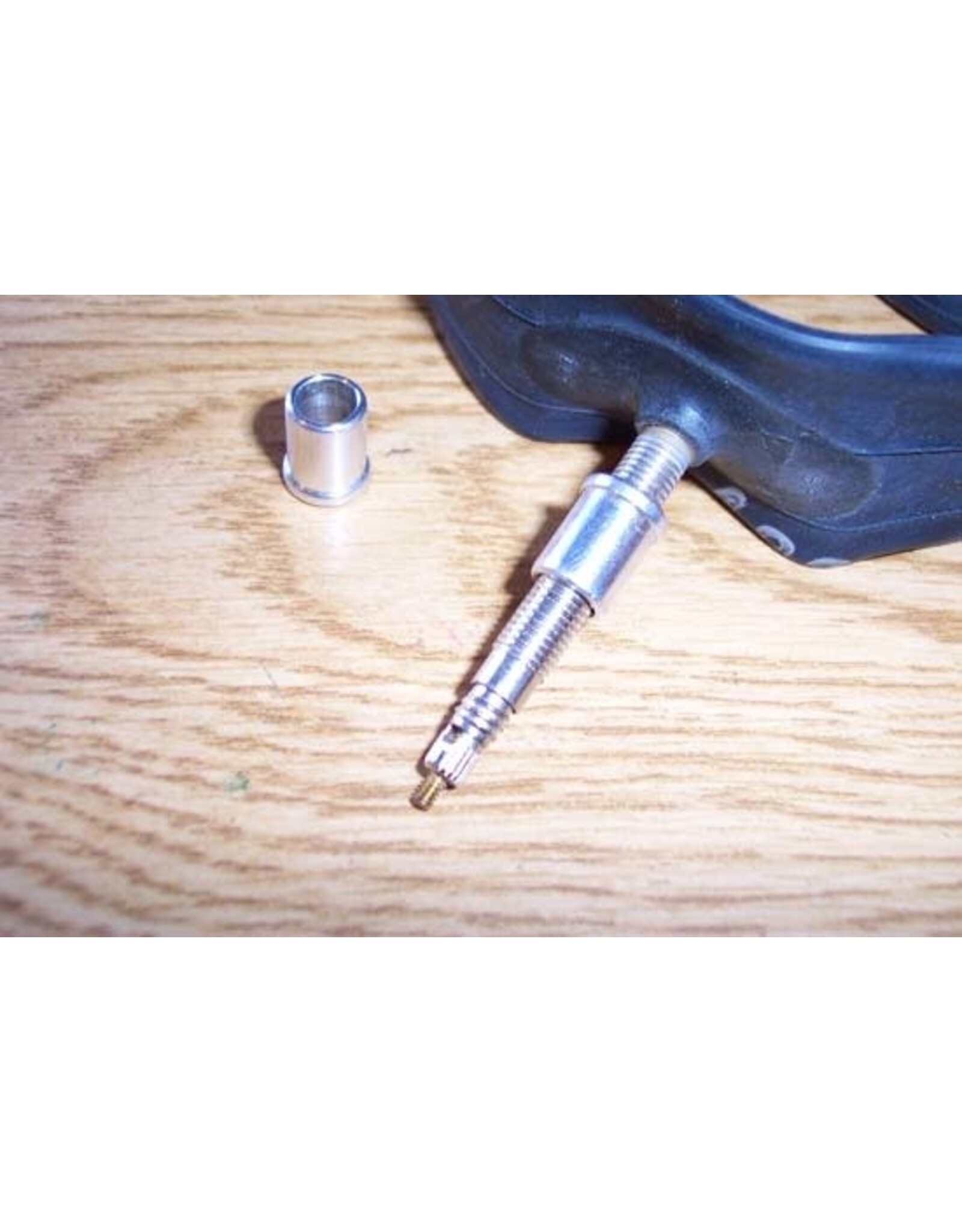 Wheels Manufacturing Aluminum Presta Valve Saver, 11mm, 1 pair