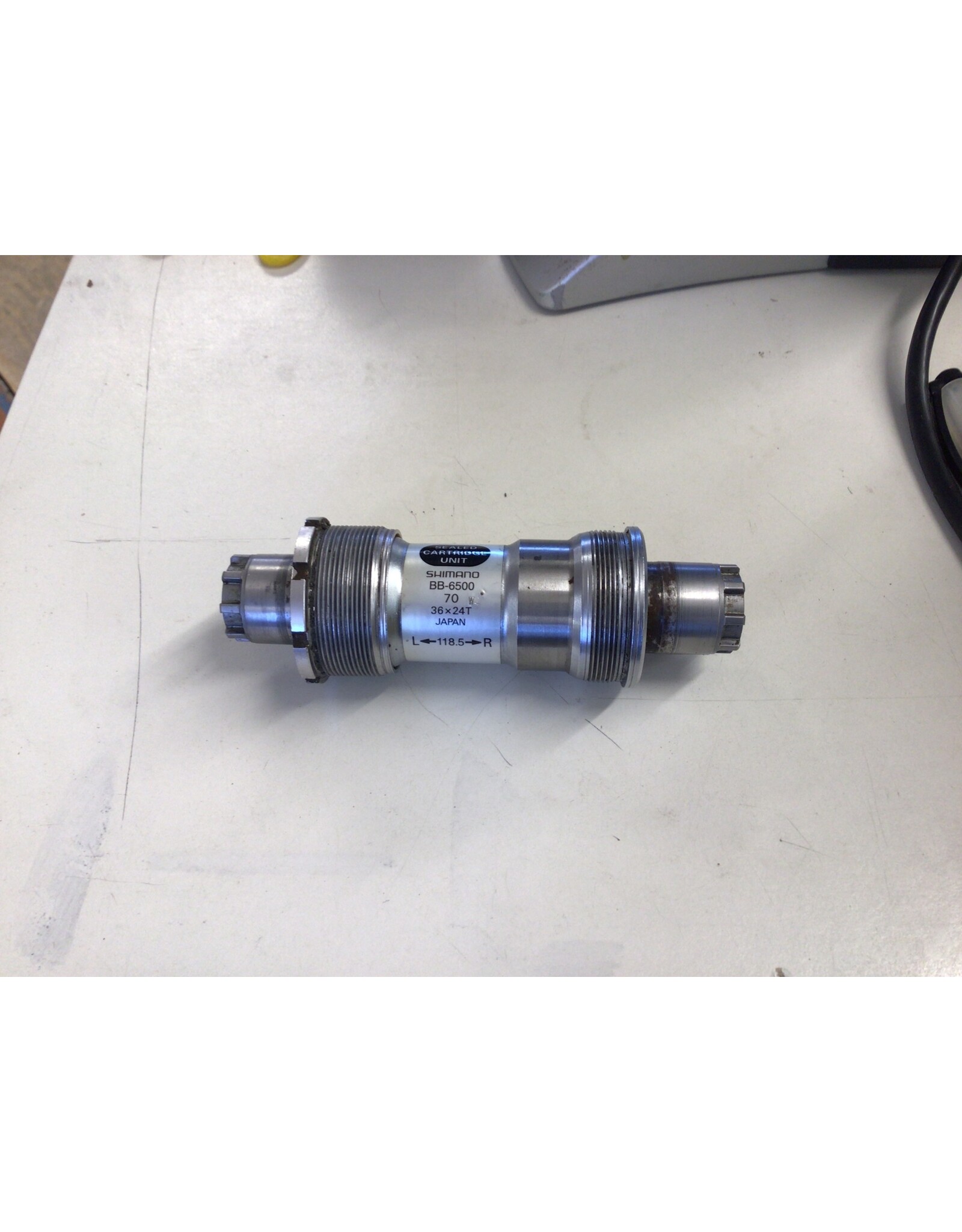 Shimano Used- Ult-6500 OL5 BB, 70x118.5 36x24t- Italian thread