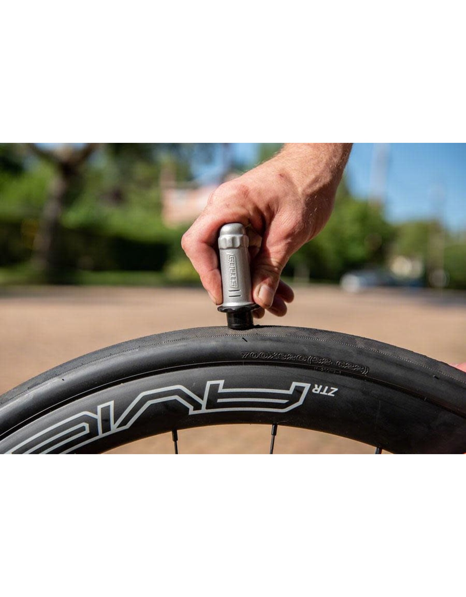 Stan's No Tubes Stan's NoTubes Dart Tool