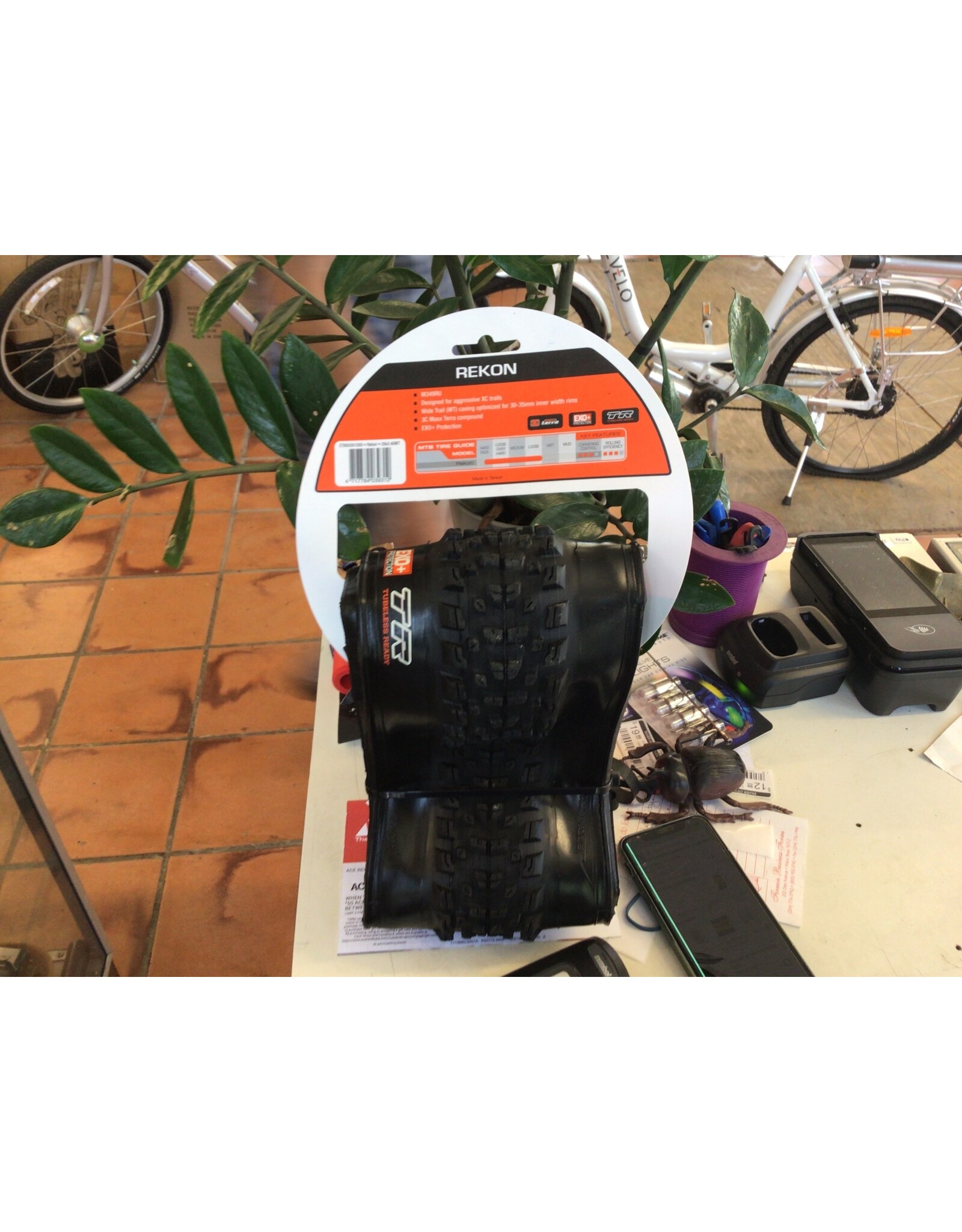Maxxis Maxxis Rekon Tire - 29 x 2.4 Tubeless Folding Black 3C Maxx Terra EXO+ Wide Trail