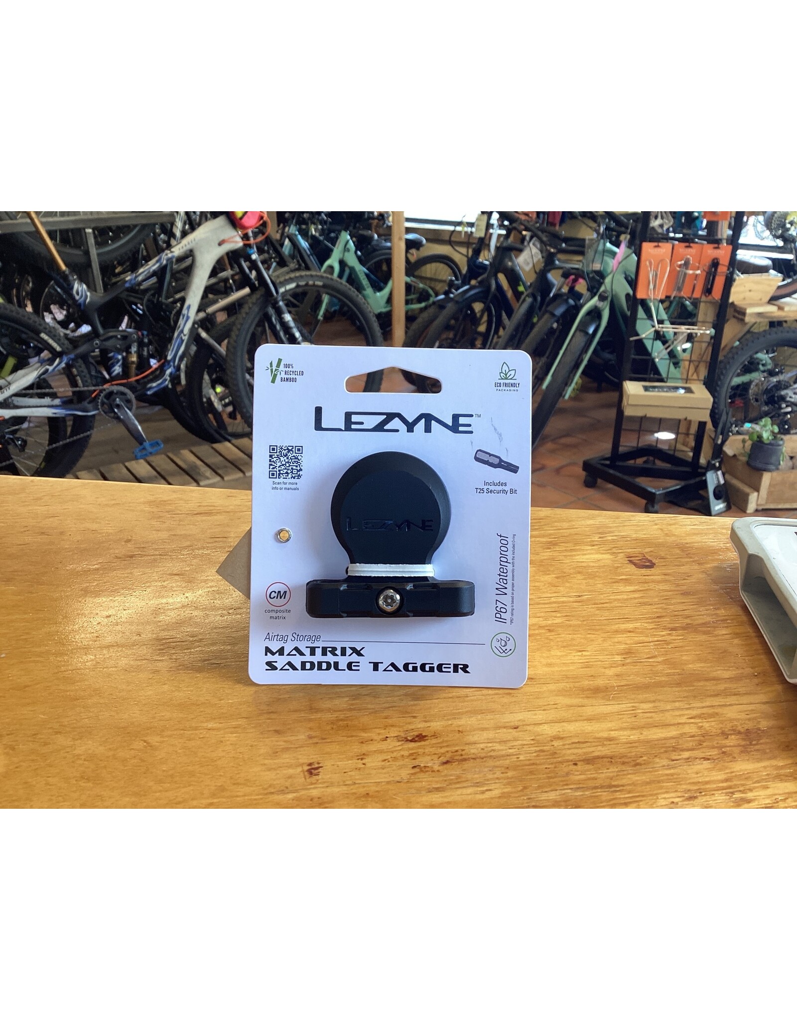Lezyne Lezyne Matrix AirTag Holder - Saddle Rail Mount