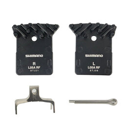 Shimano Shimano L05A-RF Disc Brake Pad and Spring - Resin Compound, Finned Alloy Back Plate, One Pair