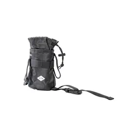 174 Hudson Feed Bag