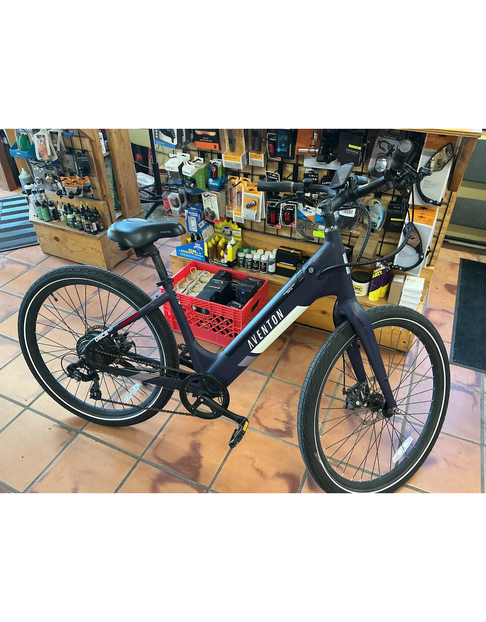 Used Aventon Pace 350.2, M/L- Plum