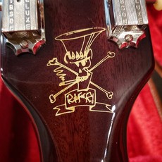 Gibson Gibson USA Slash "Victoria" Les Paul Standard Gold Top