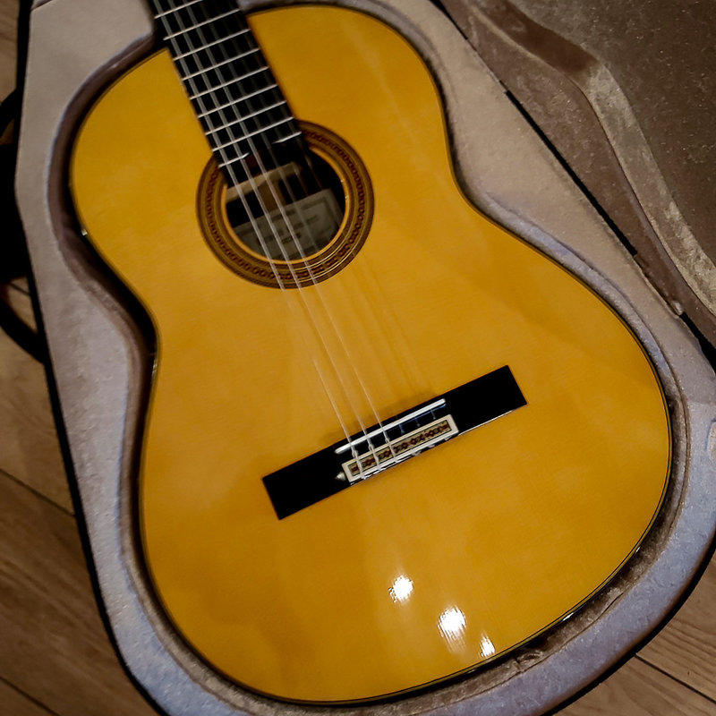 Yamaha Yamaha GC32S Classical Guitar