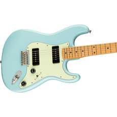 Fender Fender Noventa Stratocaster Guitar - Daphne Blue