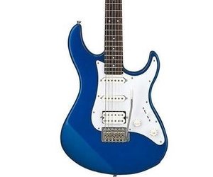 Yamaha PAC012 Pacifica Electric Guitar - Dark Blue Metallic Yamaha PAC012 Pacifica Electric Guitar - Dark Blue Metallic