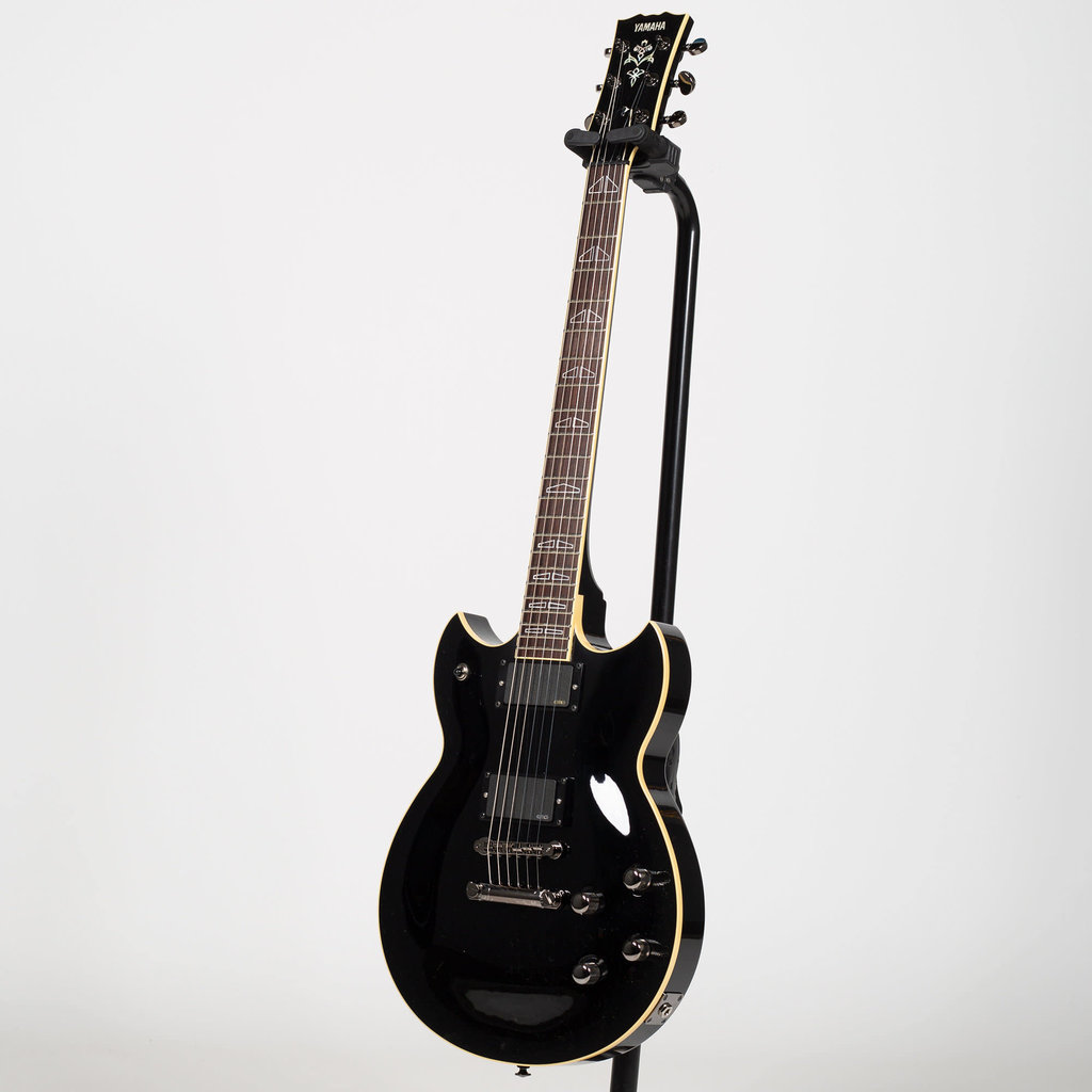 Yamaha Yamaha SG1820A - Black