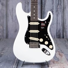Fender Fender American Ultra Stratocaster RW - Arctic Pearl