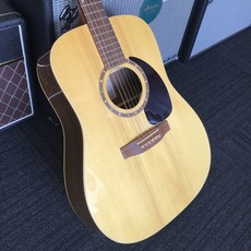 Godin Consignment/Used Norman ST68 Acoustic Guitar w/TRIC Case