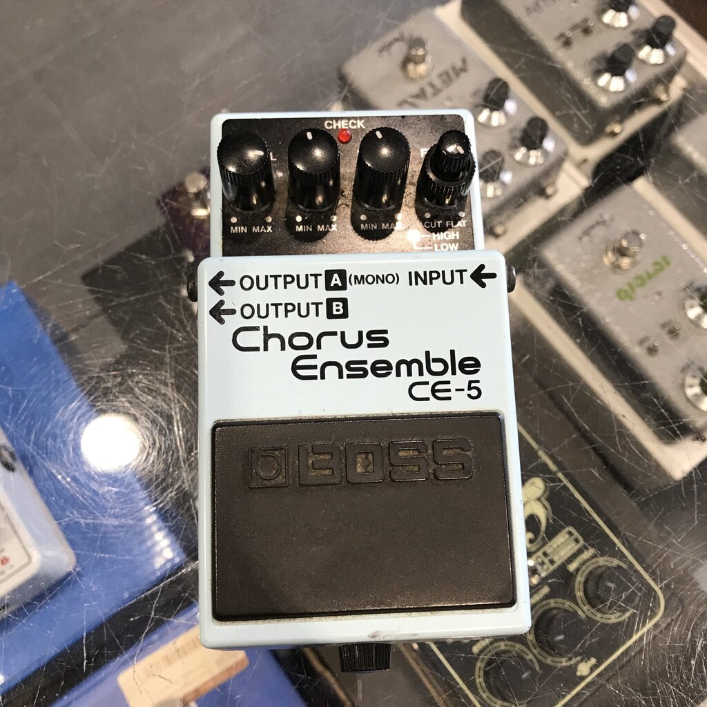 Used Boss Chorus Ensemble CE-5 - KAOS Music Centre