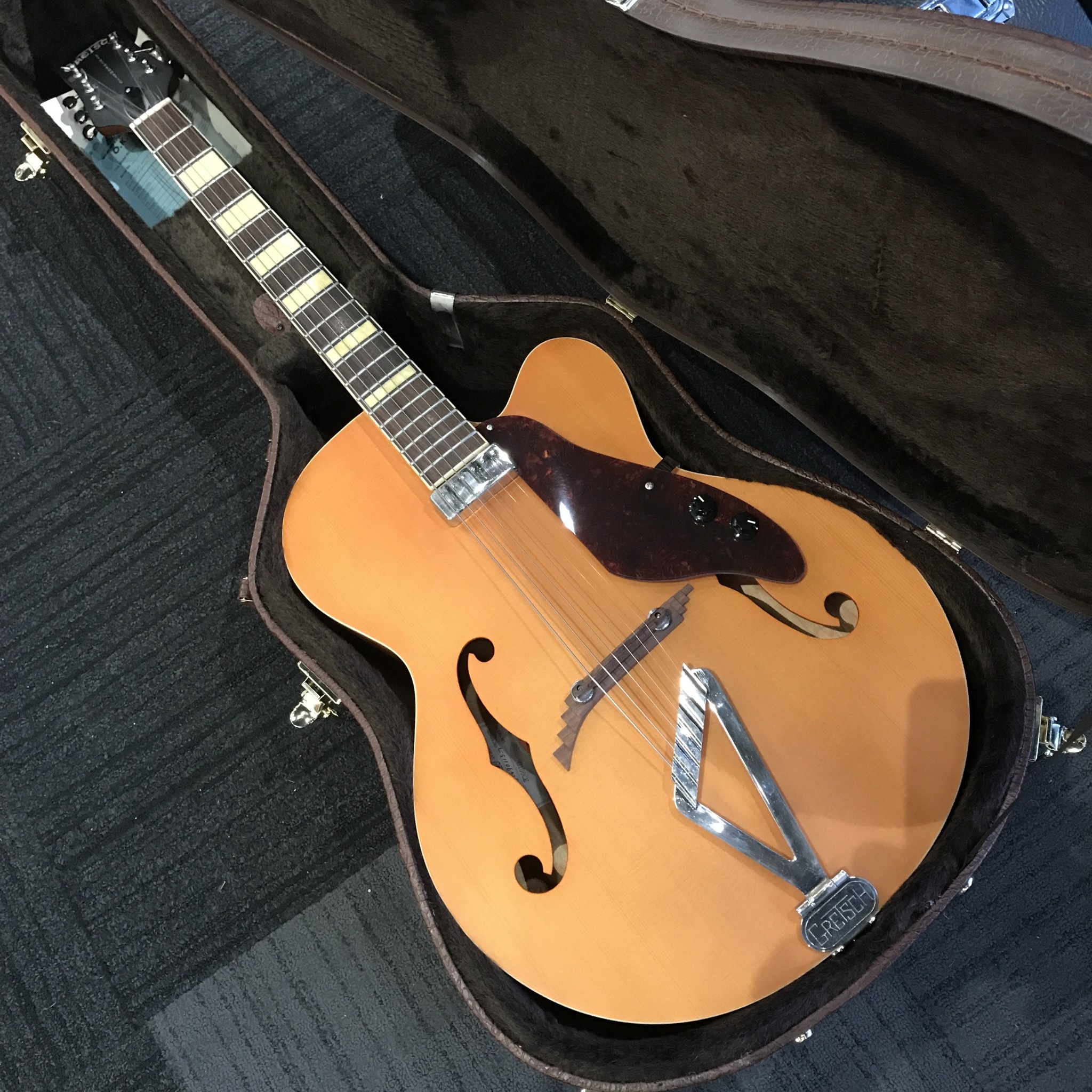Consignment Gretsch G100CE Semi Acoustic Electric Guitar w HSC