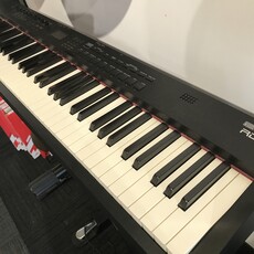 Consignment/Used Roland RD88 w/ Yorkville Pedal
