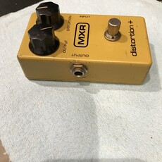 MXR Consignment/Used MXR Distortion + Pedal