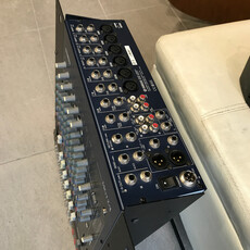 Yamaha Consignment/Used Yamaha MG12/4 Mixer w/rack and patch bay
