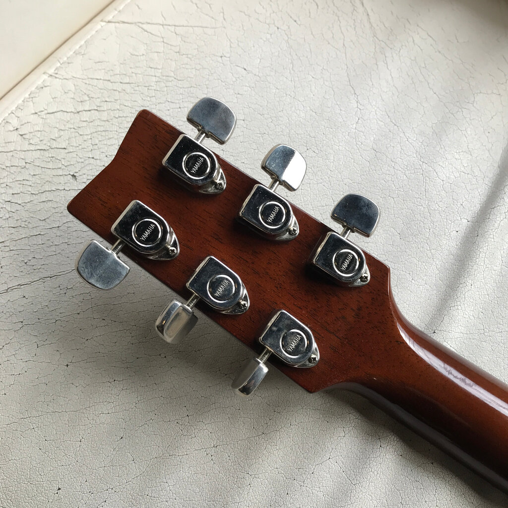 Yamaha Consignment/Used Yamaha FG-160 w/Case