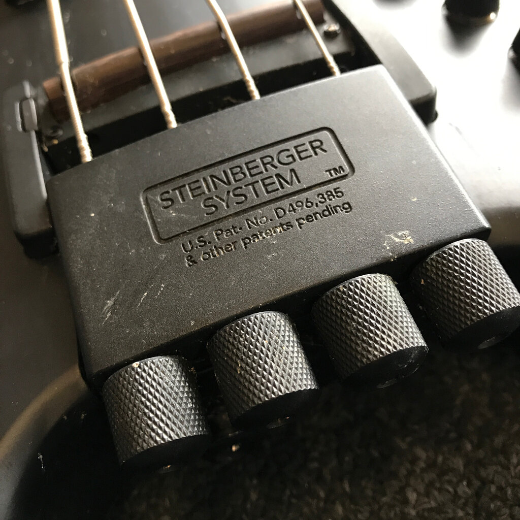 Steinberger Consignment/Used Steinberger Synapse Bass w/Bag