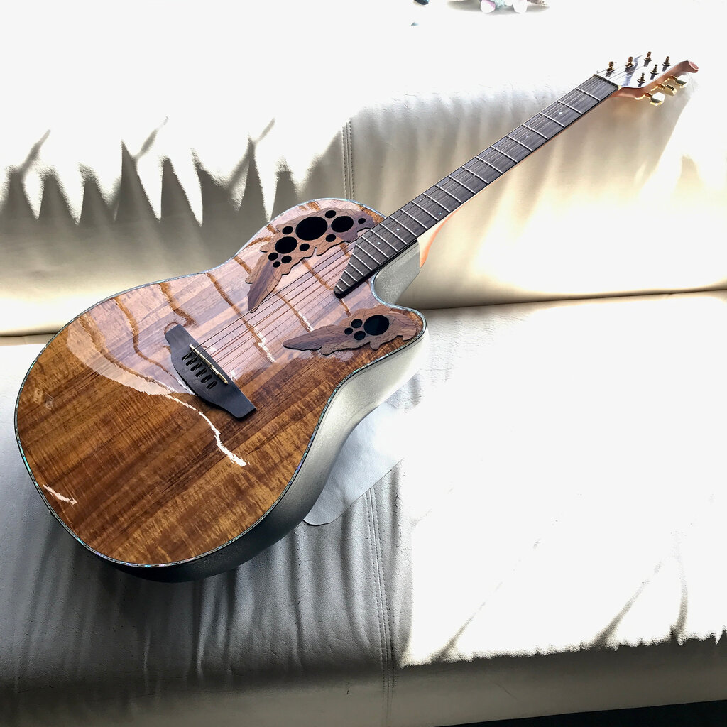 Consignment/Used Ovation Celebrity CE44P-FKOA w/Case