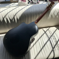 Consignment/Used Ovation Celebrity CE44P-FKOA w/Case