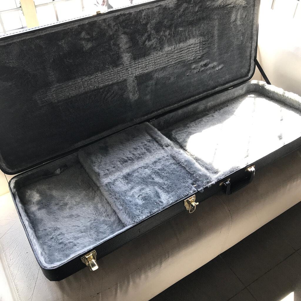 Consignment/Used Ovation Celebrity CE44P-FKOA w/Case